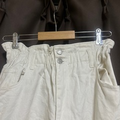 INGNI ズボン ジーンズ 白 F の画像