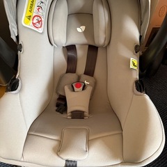 使用期間3ヶ月のみ　KATOJI ベビーカー& ISOFIX対応　チャイルドシート　
セットの画像