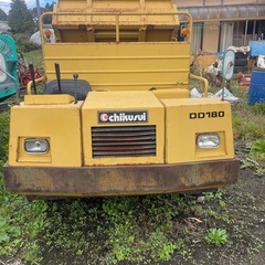 中古のキャタピラ運搬車（ダンプ機能付き）になります。 メーカー：丸山製作所（MARUYAMA） 型式：DD780の画像