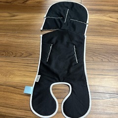 コンビ　ベビーカーカバー　チャイルドシートの画像