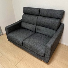 ニトリ２人掛けソファの画像