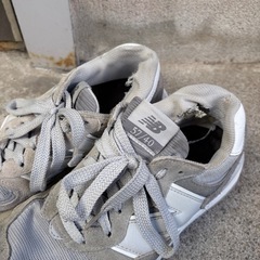 New Balance 57/40 (5740) グレーの画像