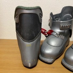 スキーブーツ 22.5cmの画像