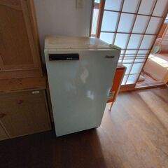 冷蔵庫とフリーザー等の画像