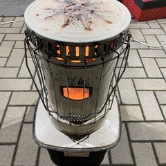 コロナ 石油ストーブ 自然通気形開放式石油ストーブ  中身満タン ライター点火 現場、作業場などにの画像