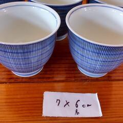 湯飲み５個セット　２種類の画像
