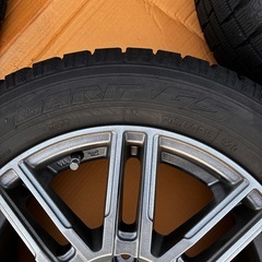 スタッドレスタイヤ4本セット 205/60R16 の画像