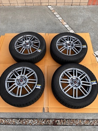 スタッドレスタイヤ4本セット 205/60R16