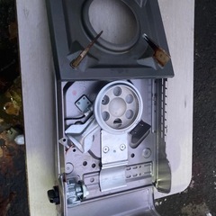 高火力　カセットガスコンロ　キャンプ、焼肉等の画像