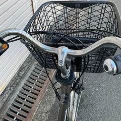 738  パナソニック最新機種電動アシスト自転車viviDX26インチグレー系ボディーの画像