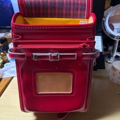 赤のランドセル
の画像
