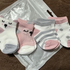 【未使用】可愛いベビーソックス 4足セット 7-9cm ピンク (女の子用)の画像