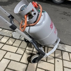 ガスボンベもらくらく運べる マグナカート 折りたたみ の画像