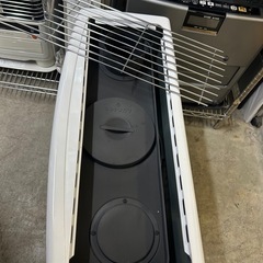 アース万代店　分解掃除済み　トヨトミ 半密閉式石油ストーブ HR-G650K 2020年製 木造17畳 /コンクリート27畳 煙突式ストーブの画像