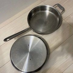 ステンレスフライパンの画像