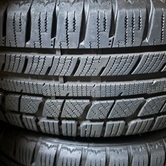 スタッドレスタイヤホイール4本セット5穴の画像