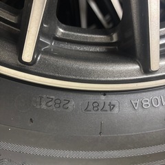 スタッドレスタイヤホイール4本セット5穴の画像