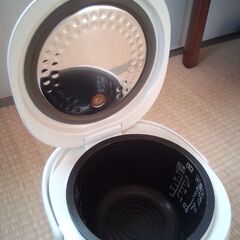 IH炊飯器 3合炊き ( 東芝〈RC-5PHE5〉)の画像