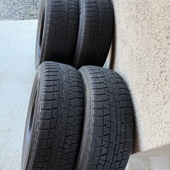 スタッドレスタイヤ　  225 60R 17の画像