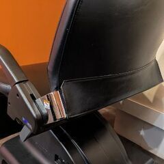 美容室のシャンプー台のイスになります。の画像