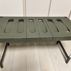 
🟢 中古 連結式多目的ラック/収納棚 (カーキ色) - 2セットの画像