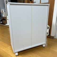 押入れ収納ワゴン　キャスター　本棚の画像