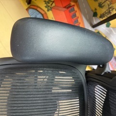 ハーマンミラー アーロンチェア　Bサイズの画像