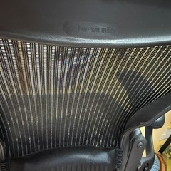 ハーマンミラー アーロンチェア　Bサイズの画像