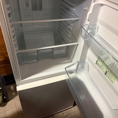 4年製・美品✨ TWINBIRD 2ドア冷蔵庫 (HR-F911) 110L – 浜松市
お引き取り優先の画像