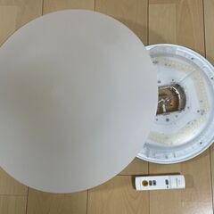 日本製LEDシーリングライト x 3個 ①東芝 10畳　②ホタルクス8畳 ③アイリスオーヤヤマ6畳の画像