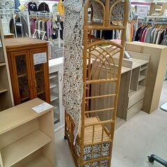 リユースのサカイ栃木店★ジモティ割あり★  キャスター付きハンガーラック ベージュ W74×D30×H170 クリーニング済み TC11678の画像