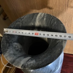 大理石の花瓶の画像