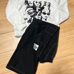 韓国子供服　セットアップ　130㎝の画像