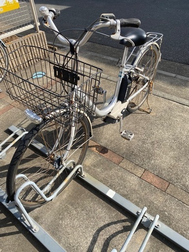 格安 中古 電動アシスト
YAMAHA PAS 26インチ 内装3段