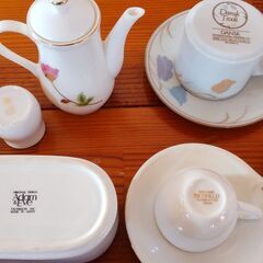 DUNSK・RICH FIRLDカップ＆ソーサー　Adam&Eveシュガーポットなど　まとめての画像