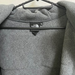 【美品】ノースフェイス デナリフーディ XL ブラック グレー 現行モデルの画像