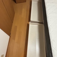 組み立てベッド クイーンサイズ 値下げ交渉〇の画像