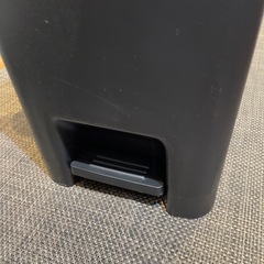 【ゴミ箱】【キャスター付き】クリーニング済み【管理番号1122】野の画像