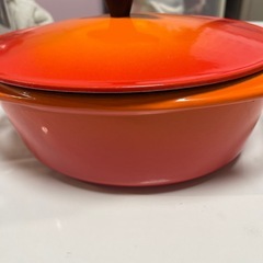 ル・クルーゼオーバル鍋の画像