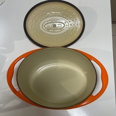 ル・クルーゼオーバル鍋の画像