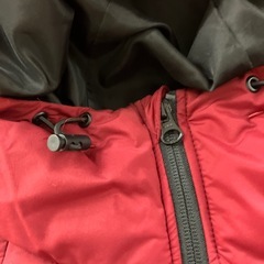 M2511-367 GU 中綿ブルゾン Mサイズ レッド 汚れ有りの画像