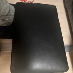 ソファ　ブラック　レザー　2人　1人の画像