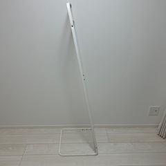 コートハンガーラックの画像