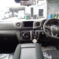 キャラバン　R7年11月式　登録済未使用車　メーカーオプション　新車保証　13ｋｍの画像