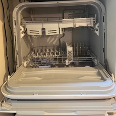 「非常に良い」Panasonic(パナソニック) 食器洗い乾燥機 ホワイト エディオンオリジナル[パワー除菌ミスト/低温ソフトコース機能搭載]
 NP-TME9 の画像