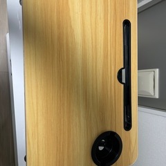 折りたたみ式ミニテーブルの画像