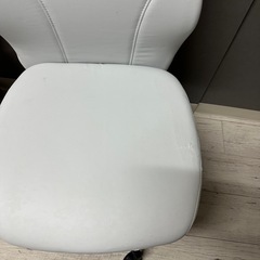 オフィスチェアの画像