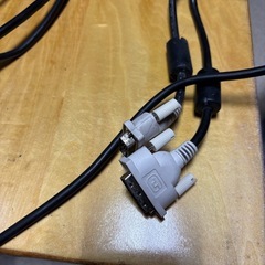 パソコン　モニター　22インチ　I-ODATA ①の画像