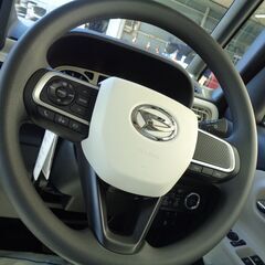 登録済未使用車　R7年式　ムーヴキャンバス　ストライプスG　パノラミックビューモニター　の画像