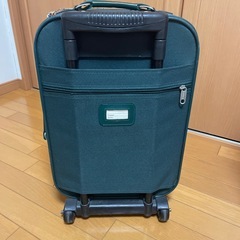 キャリーケースの画像